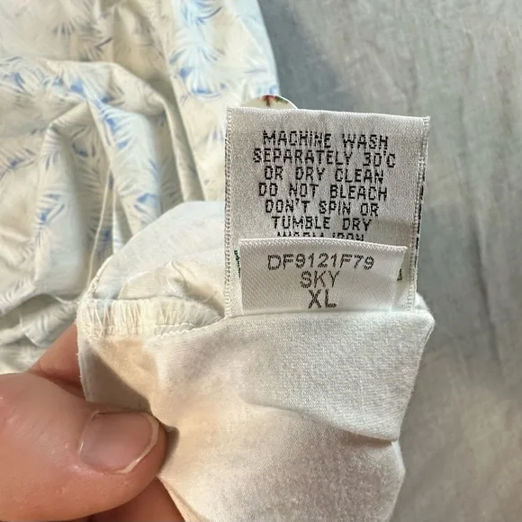 Bugatchi Men's OOOHCotton Leaf Print Polo Shirt - Picture 7 of 10